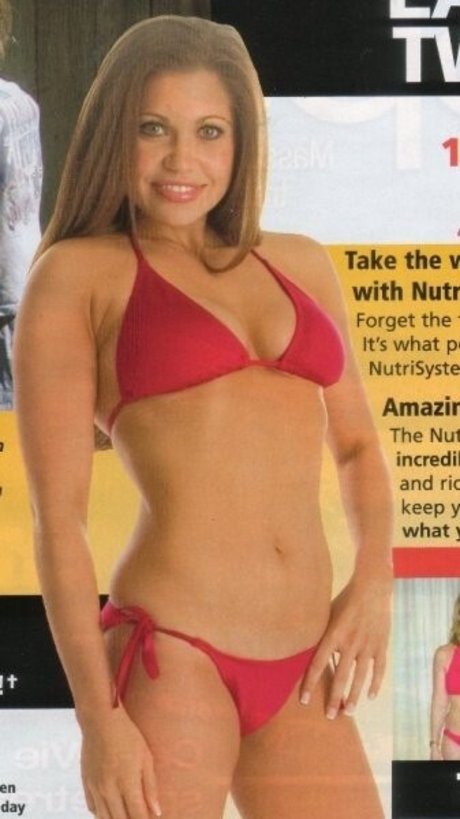 Danielle Fishel high quality star picture