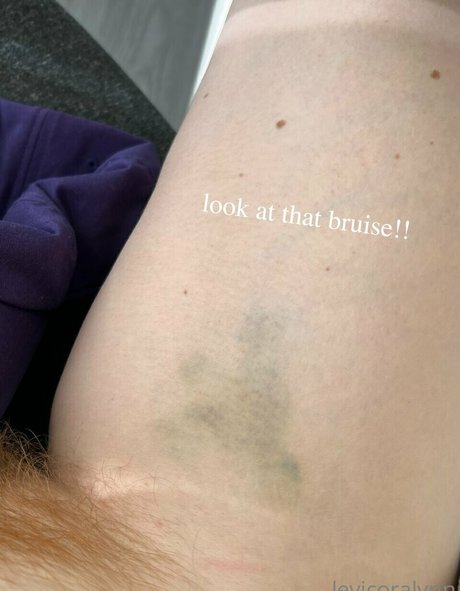 Your Little Redhead star beautiful pic