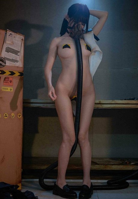 Shinkojima model pornographic archive