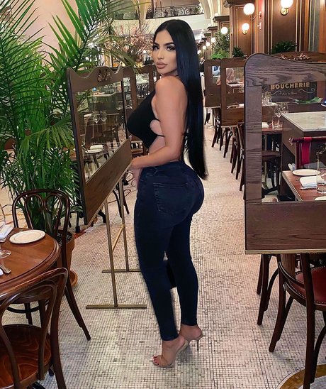 Kathleen Molina porn star picture