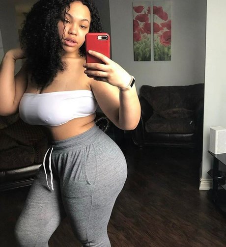 dripping wet pussy onlyfans nude pic