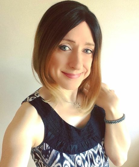 Scarlett OHarder nice star photos