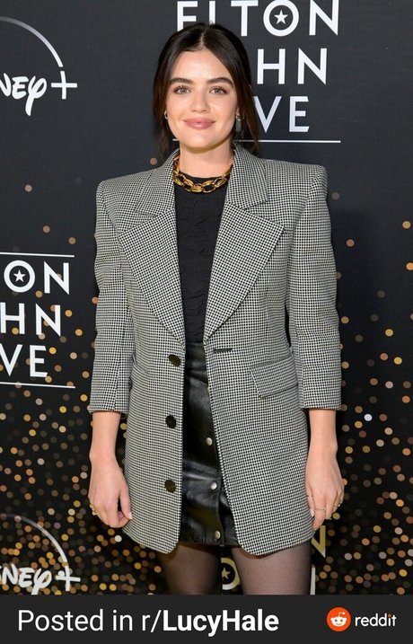 Lucy Hale model pretty picture