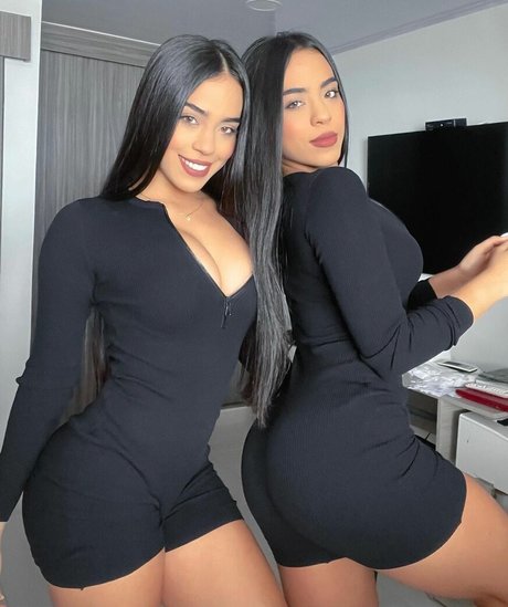 Gemeas Abello model pic