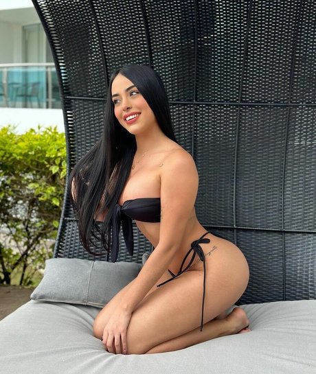 Gemeas Abello pornstar nude galleries