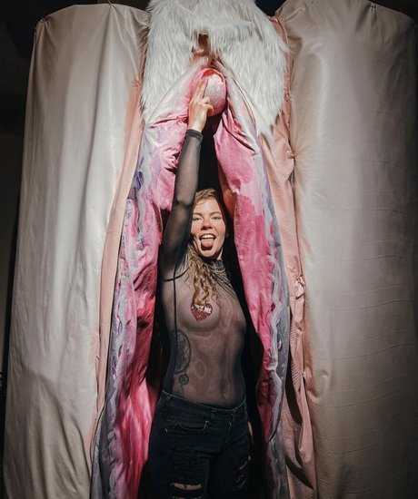 HalieeandKendra model hd galleries