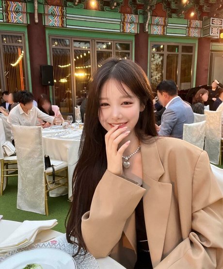 Uzaa pornstar nice picture