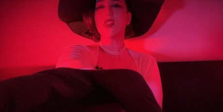 kitty leroux00 star porn pictures