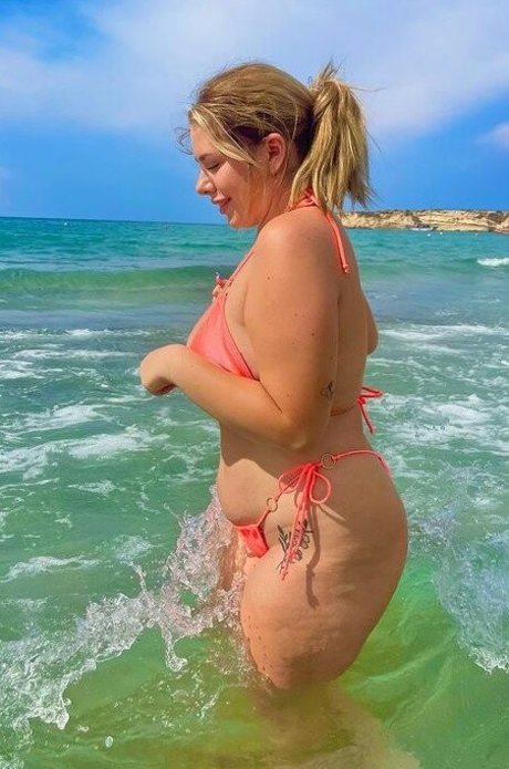 Casey Croftx pornstar xxx archive