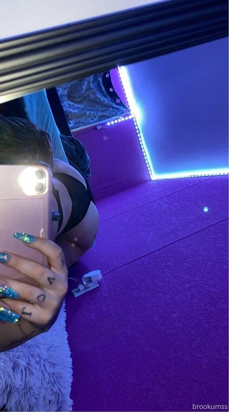 Brooke Ogden model gallery