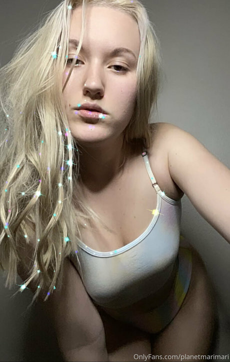 Planetmarimari model erotic photos