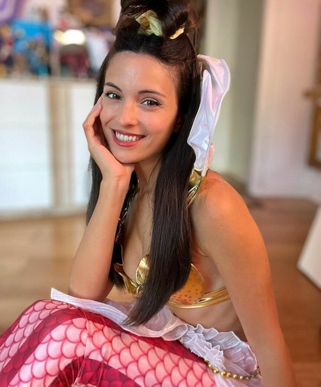 Kafkanya pretty pornstar img