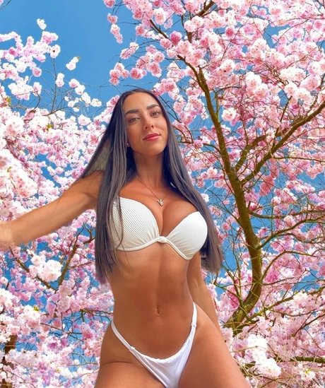 Ane Amundarain nice pornstar img