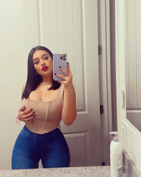 Marleny Santana star hd img