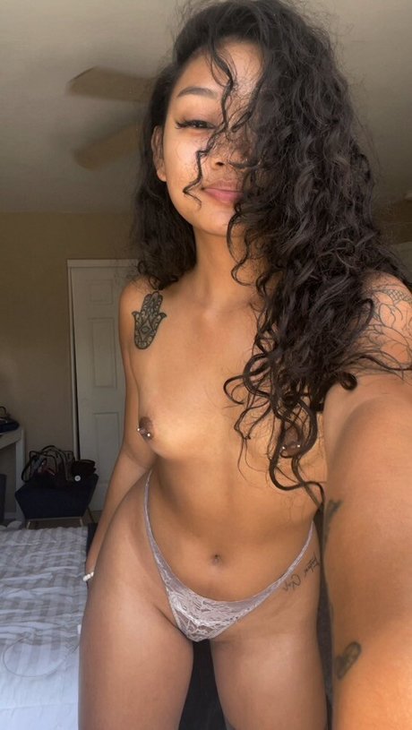 Lina Flexxx hd pornstar pic