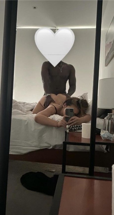 nude strip onlyfans sexy xxx photo