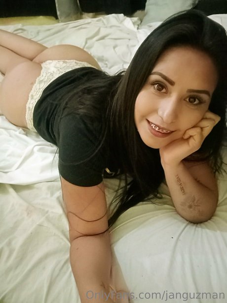 Janeth Guzman top star gallery