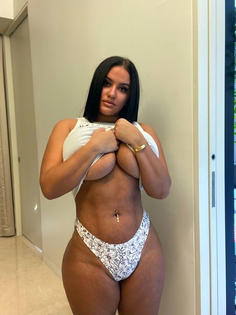 Hanaa Elshayeb adult model archive