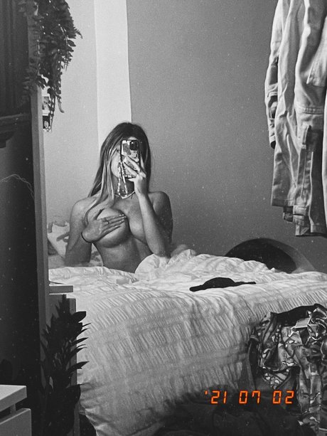 voyeur onlyfans erotic archive