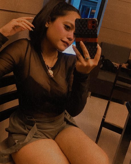 Estcy top star picture