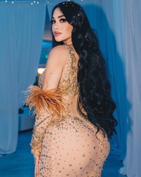 onion onlyfans adult pic