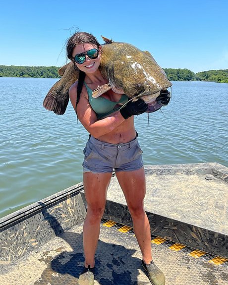 Hannah Barron model perfect photo