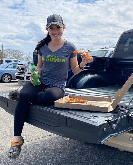 Hannah Barron porn star galleries