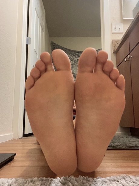 Serena Abweh pornstar naked picture