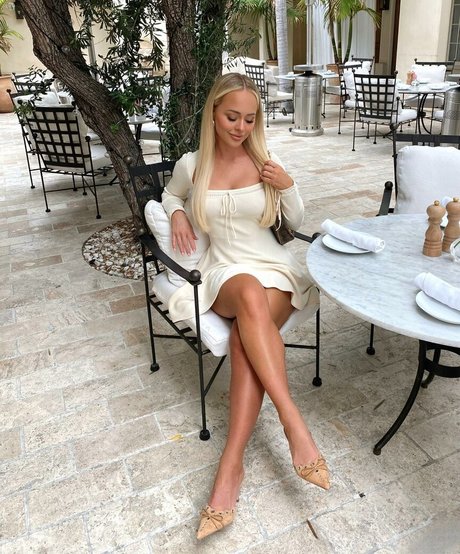 Allie Auton pornstar nice image