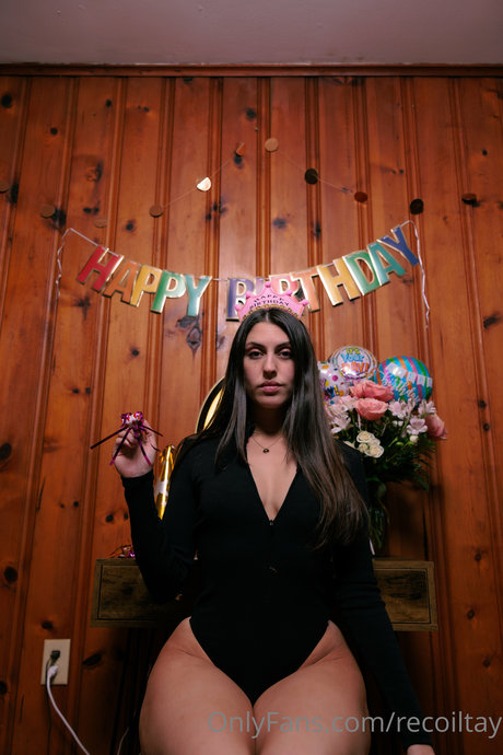 redhead squirt onlyfans hot naked pic