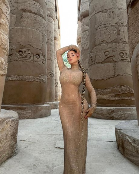 fingering pussy onlyfans art nude archive