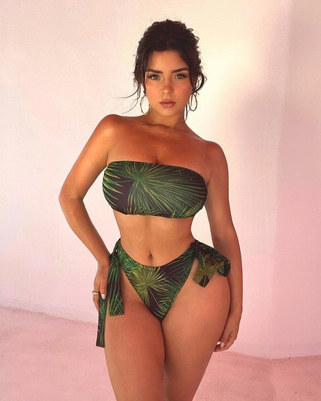 extreme onlyfans erotic pictures