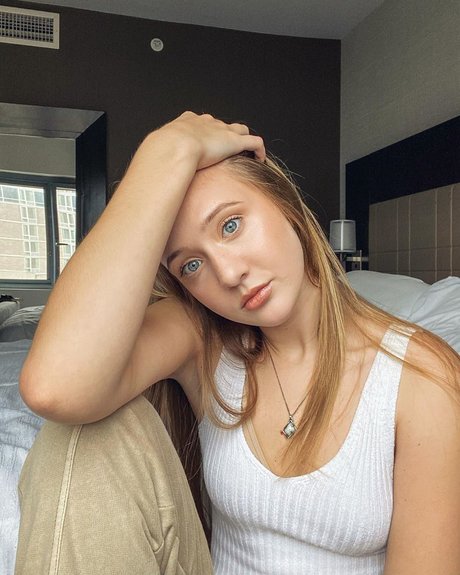 Jordan Burton top star picture