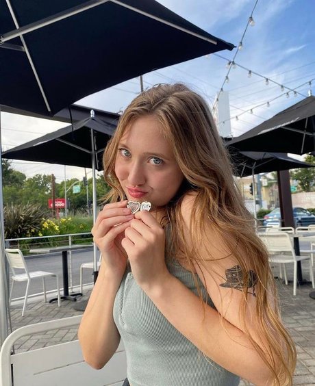 Jordan Burton star erotic galleries