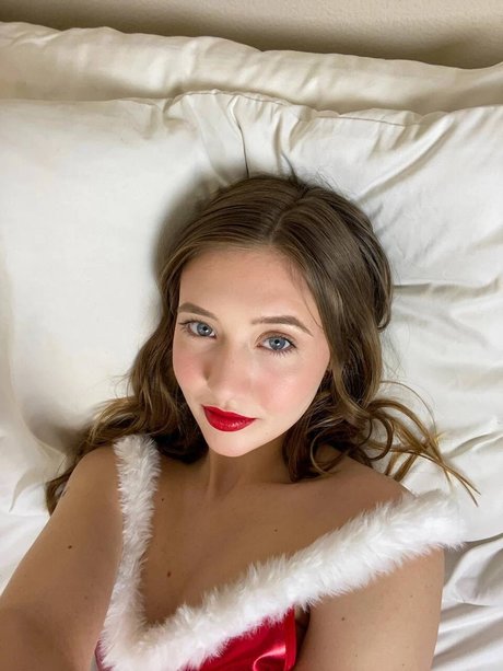 Jordan Burton star art photo