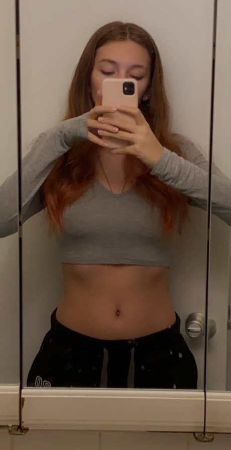 Lydia Renae nice actress image