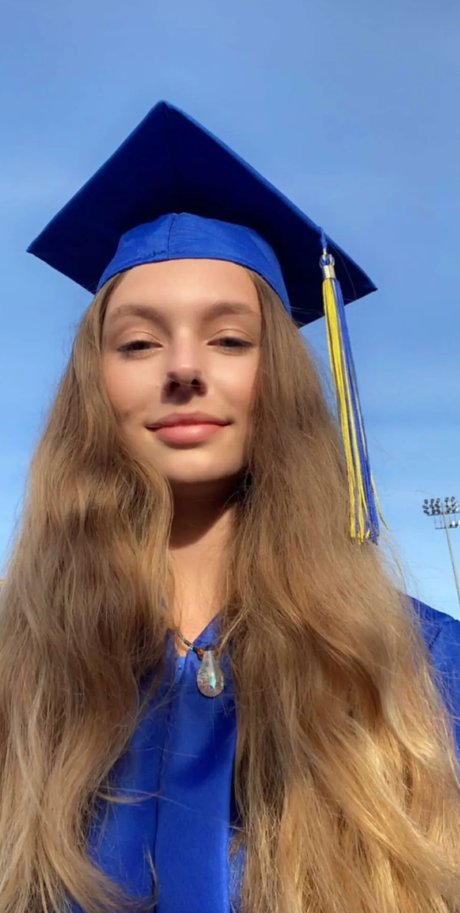 busty mom onlyfans art porn pics