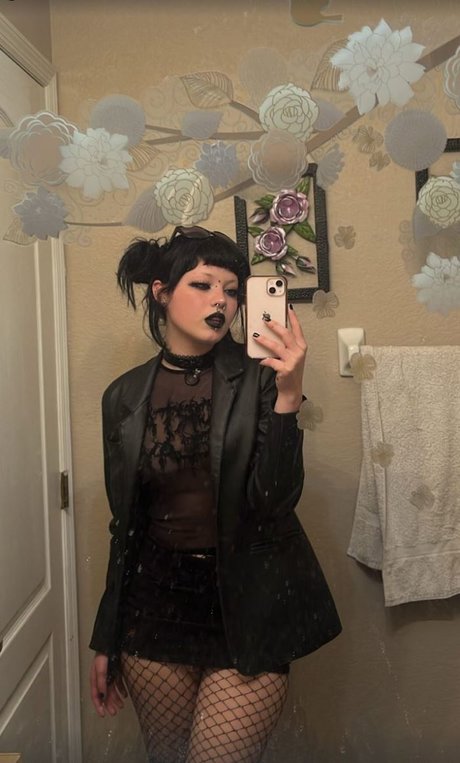 Kill Val nude pornstar archive