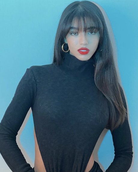 Yovanna Ventura star nude pictures