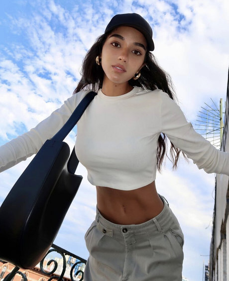 Yovanna Ventura perfect star img