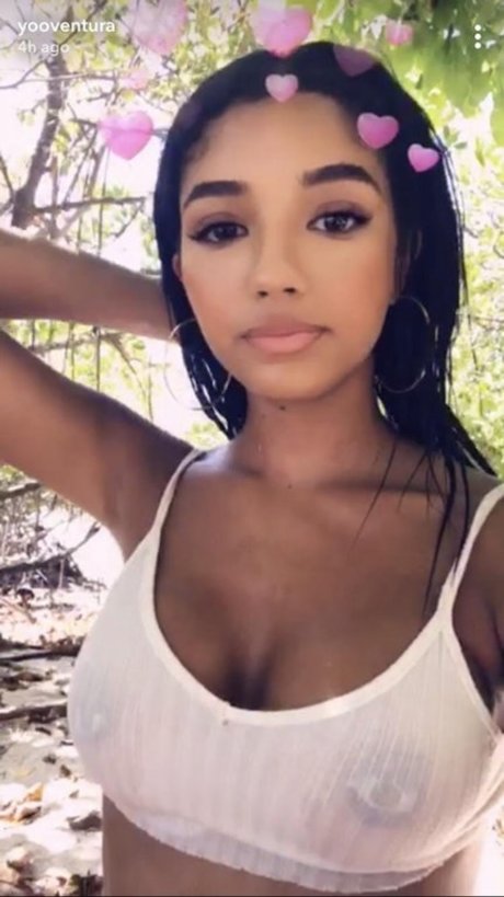 Yovanna Ventura porn model pictures