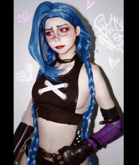 Little mewi model sexy picture