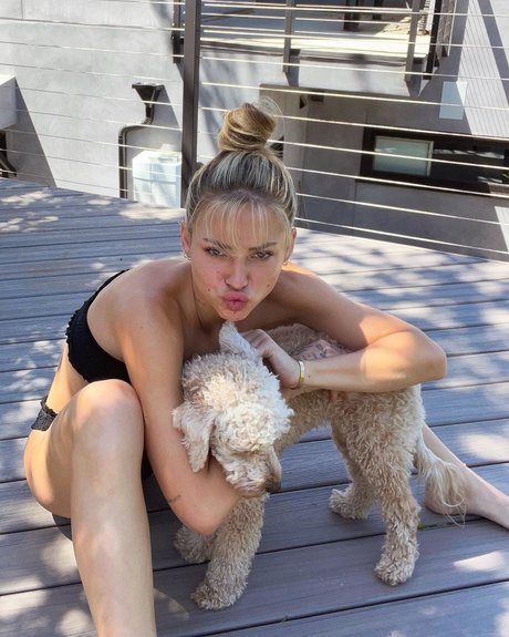 Charly Jordan adult model images