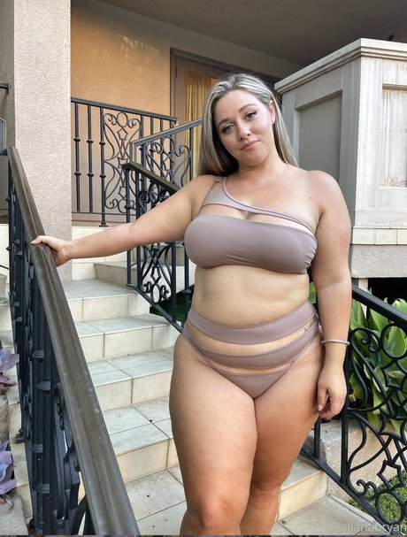 cuckold feet onlyfans art naked gallery