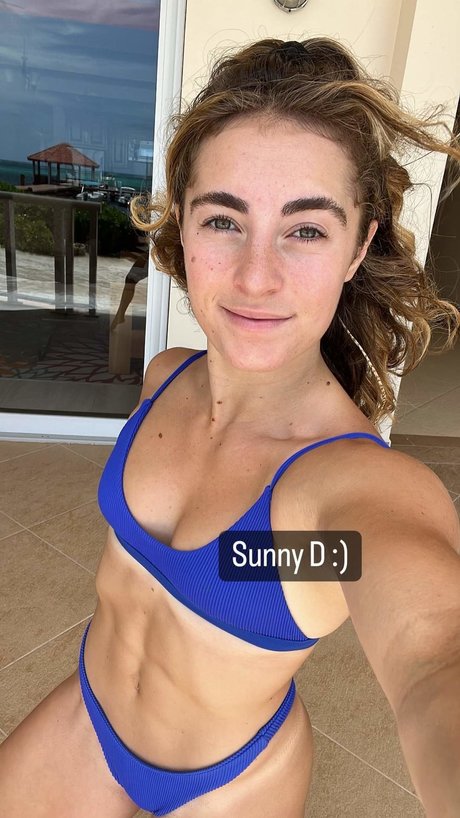 Demi Bagby sexy star archive