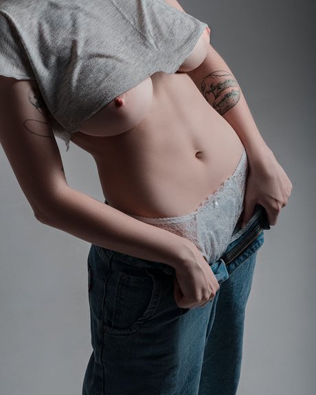 Ksenija Antropova porn actress image