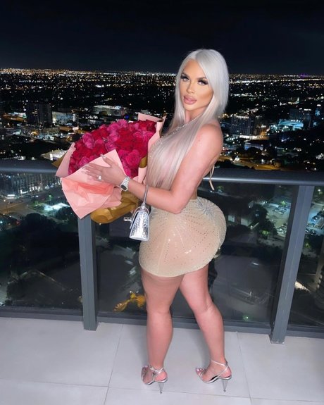 Mkbeellaa star exclusive image