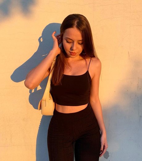 busty bbw onlyfans free nude pic