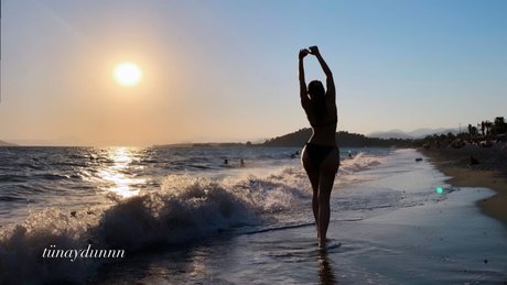 beach blowjob onlyfans nude images