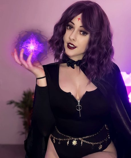 Juicyiris porn actress pics